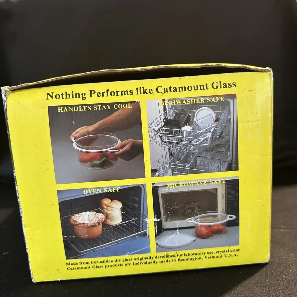 Vintage The Authentic Catamount Corn Popper 2 QT  Microwave With User‎ Guide